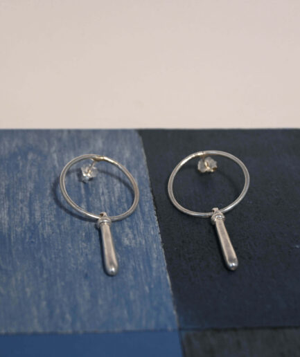 "One piece" earrings