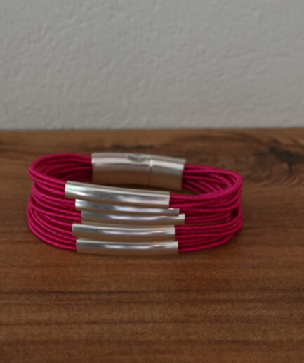 "Annie" bracelet fuchsia