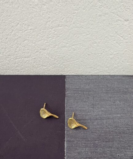 Krinaki stud earrings goldplated